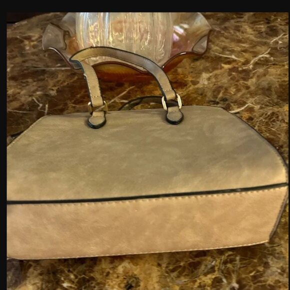 Beige Gorgeous handbag designer inspired - Picture 7 of 8